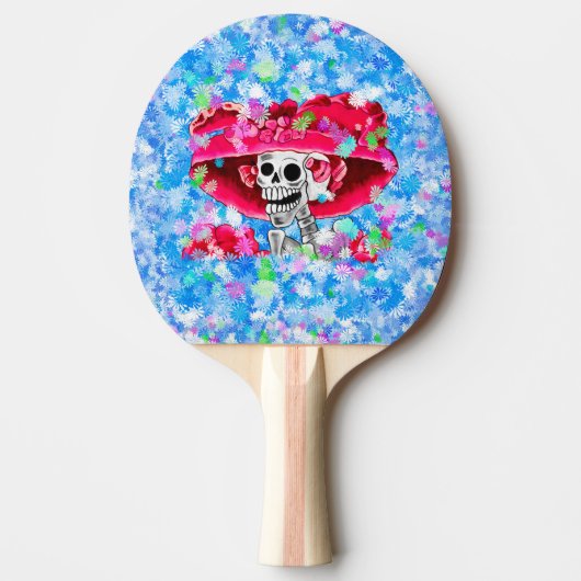 赤い帽子をかぶった笑う骨格女性 卓球ラケット (正面)