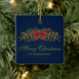 赤い弓とバウブルを持つクリスマスガーランド セラミックオーナメント