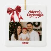 赤い弓の白いクリスマス写真 セラミックオーナメント (裏面)