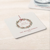 赤い弓を持つクリスマスの葉リース スクエアペーパーコースター (アングル)