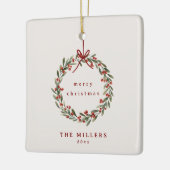 赤い弓を持つクリスマスの葉リース セラミックオーナメント (左)