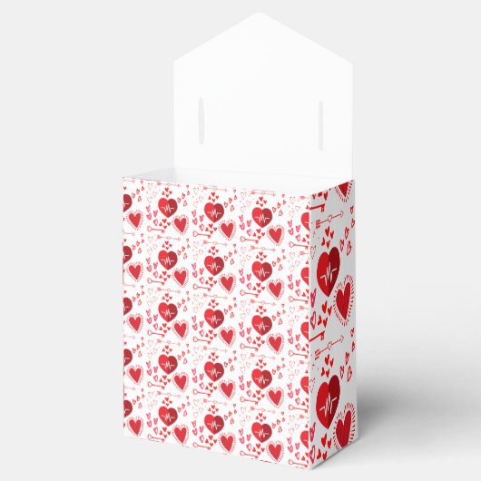 赤い恋のハートと恋人の贈り物 フェイバーボックス (オープン)