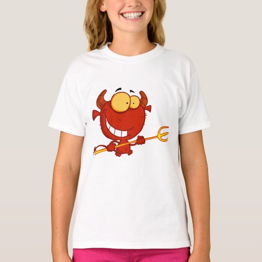 赤い悪魔がピッチフォークの女の子のTシャツを持って Tシャツ (正面)