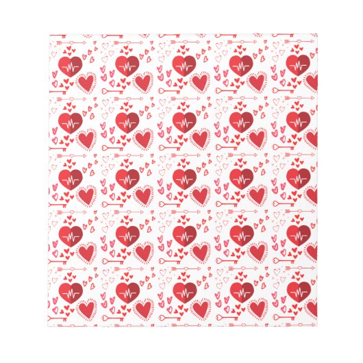 赤い愛のハートと矢印 ノートパッド (正面)