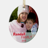 赤い愛の喜び平和のサインカスタム写真の家族の名前 セラミックオーナメント (右)