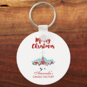 赤い教会とクリスマススターが訪れる冬の風景 キーホルダー (正面)