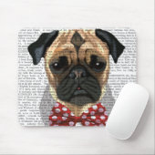 赤い斑点のあるボウタイ付きパグ マウスパッド (マウス)