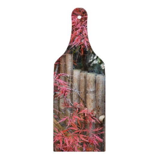 赤い日本のもじ葉ろと竹 カッティングボード (正面)