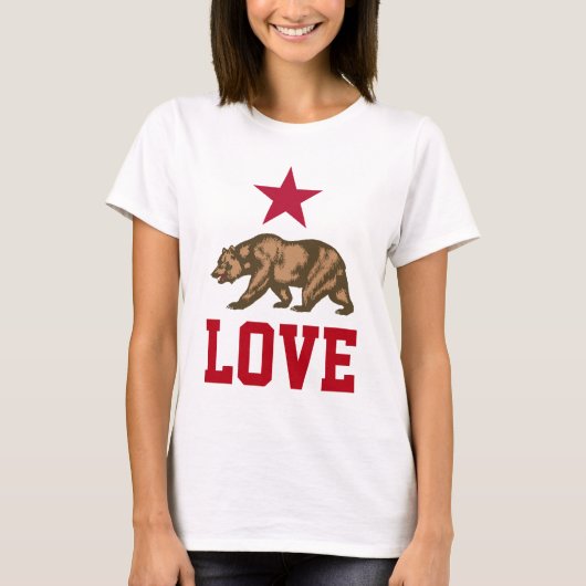 赤い星が付いている愛カリフォルニア共和国くまのワイシャツ Tシャツ (正面)
