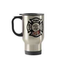 赤い普通消防車の救助