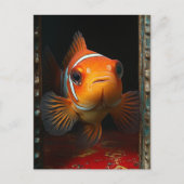 赤い枕の上の青い箱の中の金魚 ポストカード (正面)