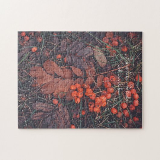 赤い果実と茶色の紅葉 ジグソーパズル (横)