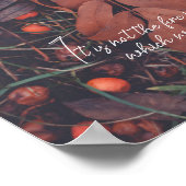 赤い果実と茶色の紅葉 ポスター (角)