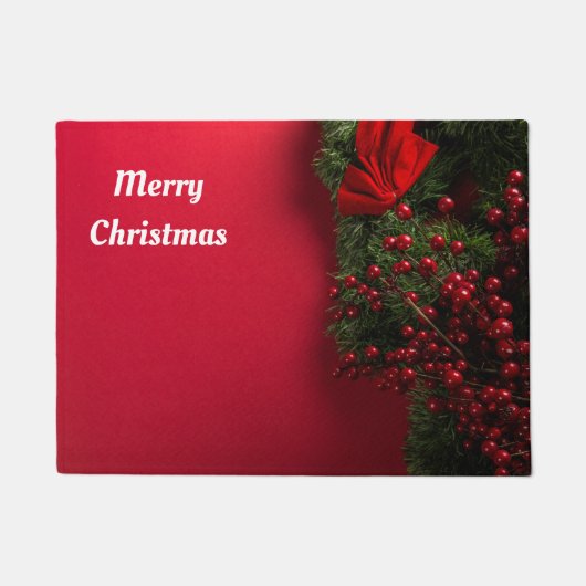 赤い果実を持つクリスマスリース ドアマット (正面)