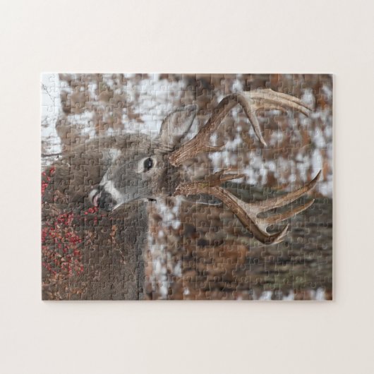 赤い果実を食べるオジロ鹿シカの木びき台 ジグソーパズル (横)