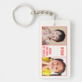 赤い枠の名前、文字、および2枚の写真 キーホルダー (正面)