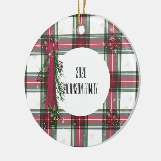 赤い格子模様のパーソナライズされたクリスマスセラミックオーナメント セラミックオーナメント (左)