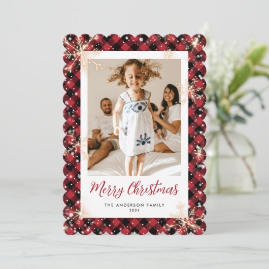 赤い格子模様の雪の結晶の写真メリークリスマス シーズンカード (スタンド正面)