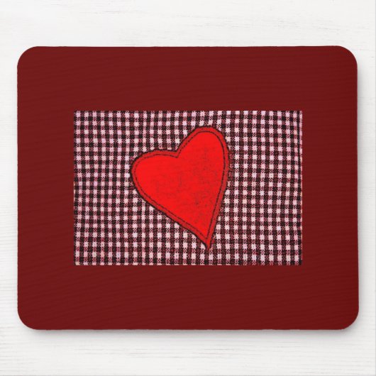 赤い格子縞のハート マウスパッド (正面)