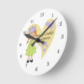 赤い毛のお母さんおよびお父さんのプリンセス ラウンド壁時計 (傾斜)