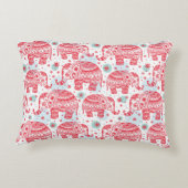 赤い民族象パターン アクセントクッション (裏面)