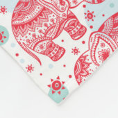 赤い民族象パターン フリースブランケット (角)