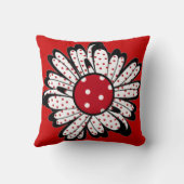 赤い水玉模様のデイジー クッション (裏面)