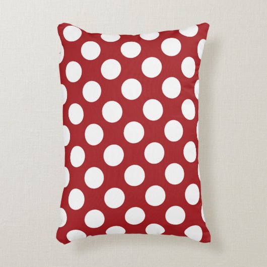 赤い水玉模様、水玉模様パターン、ドット点々のある、 アクセントクッション (正面(垂直))