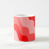 赤い波の海波のグラデーション コーヒーマグカップ (中央)