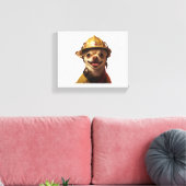 赤い消防帽をかぶった犬のデザイン キャンバスプリント (インサイチュ (リビング))