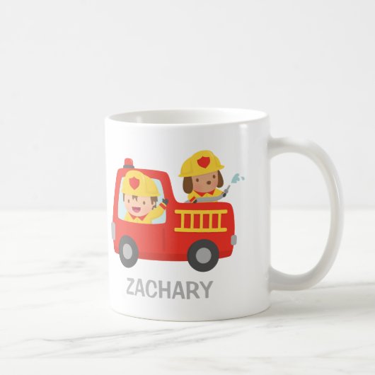 赤い消防車に乗った消防士の少年と犬 コーヒーマグカップ (右)