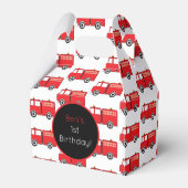赤い消防車のパタパーソナライズされたーン フェイバーボックス (裏面サイド)