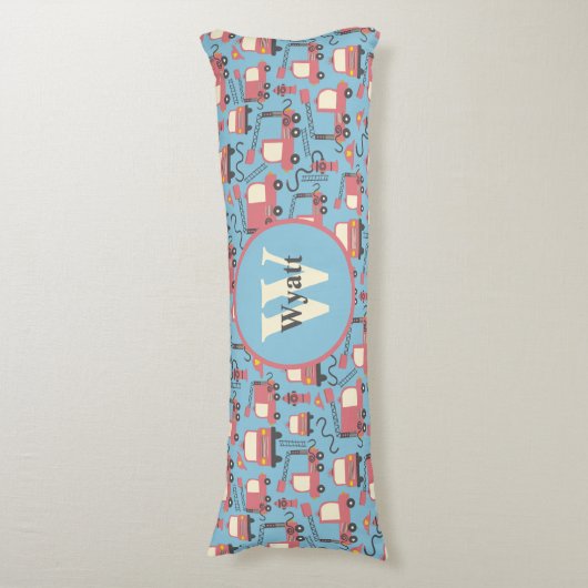 赤い消防車の消防士の子供たちパーソナライズされた ボディピロー (正面縦)