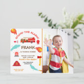 赤い消防車の誕生日パーティーの写真 招待状 (スタンド正面)