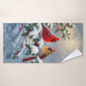 赤い深紅色とホリーが雪の中 バスタオル (バスタオル)