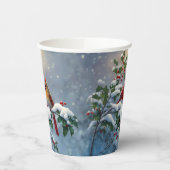 赤い深紅色とホリーが雪の中 紙コップ (左)