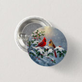 赤い深紅色とホリーが雪の中 缶バッジ (正面&裏面)