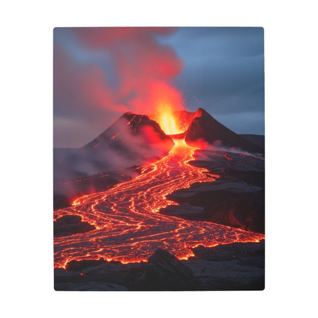 赤い溶岩白熱［赤熱］光を放つを持つ火山 – グローエフェクト メタルプリント (正面)