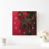 赤い漿果のあるクリスマスリース スクエア壁時計 (ホーム)
