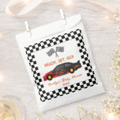 赤い炎レースカーレディセットベビーシャワーに移動 フェイバーバッグ (クリップ留めされた状態)