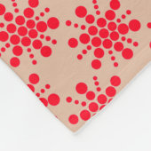 赤い点々のある星をトープに フリースブランケット (角)