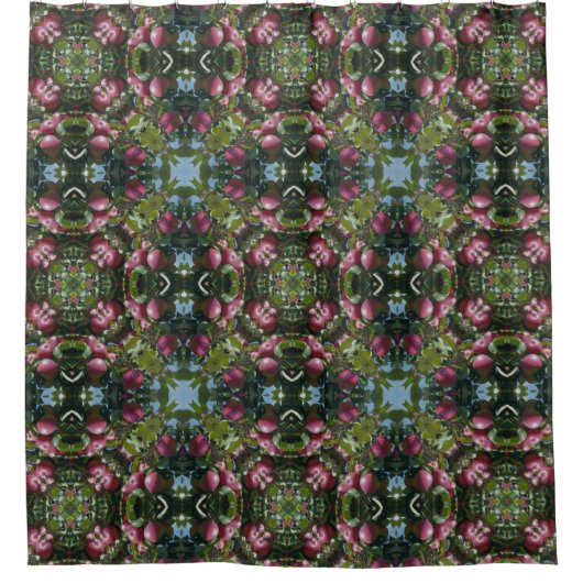 赤い熟したリンゴの木の抽象芸術アート シャワーカーテン (正面)