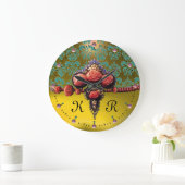 赤い珊瑚のバラ、青く黄色いトパーズのダマスク織のモノグラム ラージ壁時計 (ホーム)