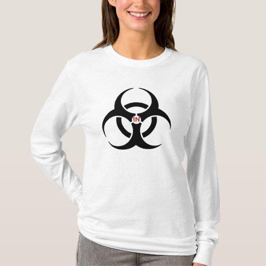 赤い生物学的災害［有害物質］の女性オウムのフード付長いSleevの代理店 Tシャツ (正面)