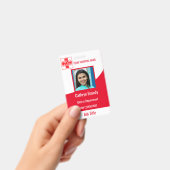 赤い病パーソナライズされた院または診療所の従業員 バッジ (手持ち)