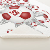 赤い白いスポーツルームのサッカーボールのパンク シェルパブランケット (3/4)