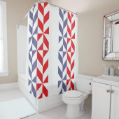 赤い白と青の幾何学的ジグザグ シャワーカーテン (インサイチュ)