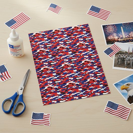 赤い白と青の迷彩柄