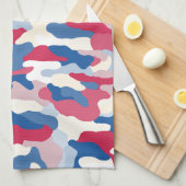 赤い白と青の迷彩 キッチンタオル (四つ折り)