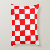 赤い白のチェッ市松模様にクパターン アクセントクッション (正面(垂直))